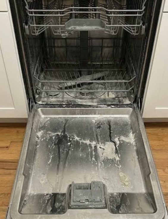 Things You Absolutely Should Not Put in a Dishwasher