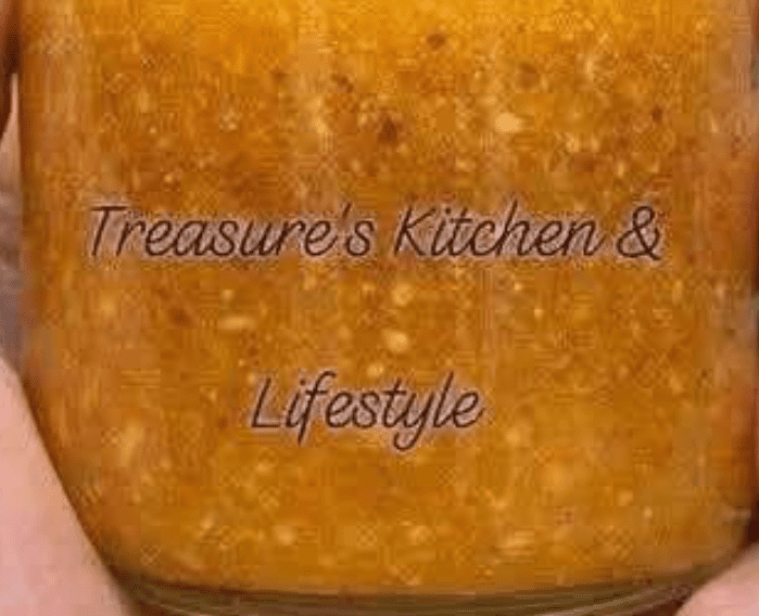 Turmeric, ginger, cinnamon, lemon juice, and raw honey.