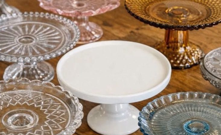Don’t pass up those cake stands at Goodwill just yet. Here are 10 clever ways to reuse them